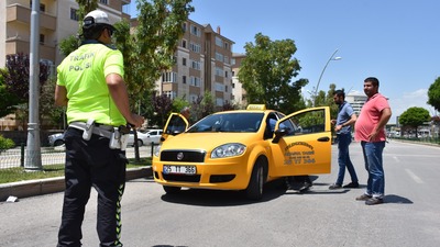 Taksilere dev operasyon!