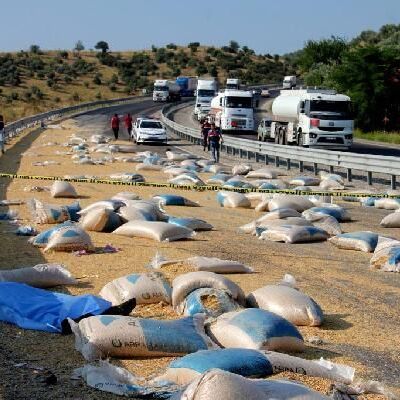 Manisa'da feci kaza: 2 ölü