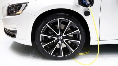 Yarım milyon aracını geri çağırdı