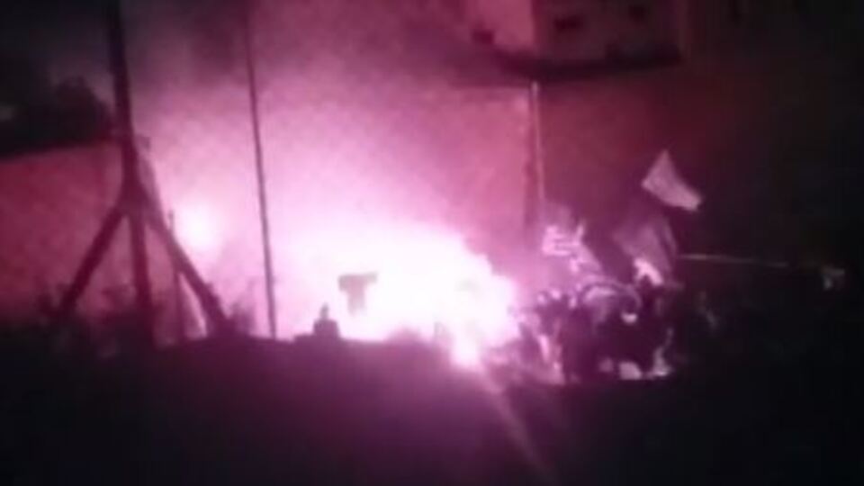 KKTC tarafına molotoflu saldırı!