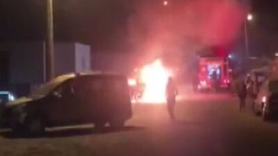 Lüks cipi havlu ile tutuşturup yaktılar