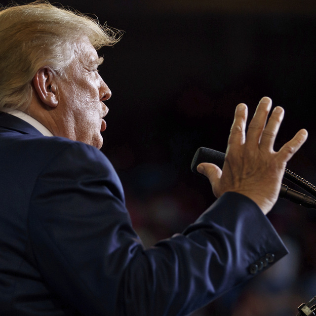 'Ülkenize dönün' diyen Trump, şimdi de özür bekliyor!