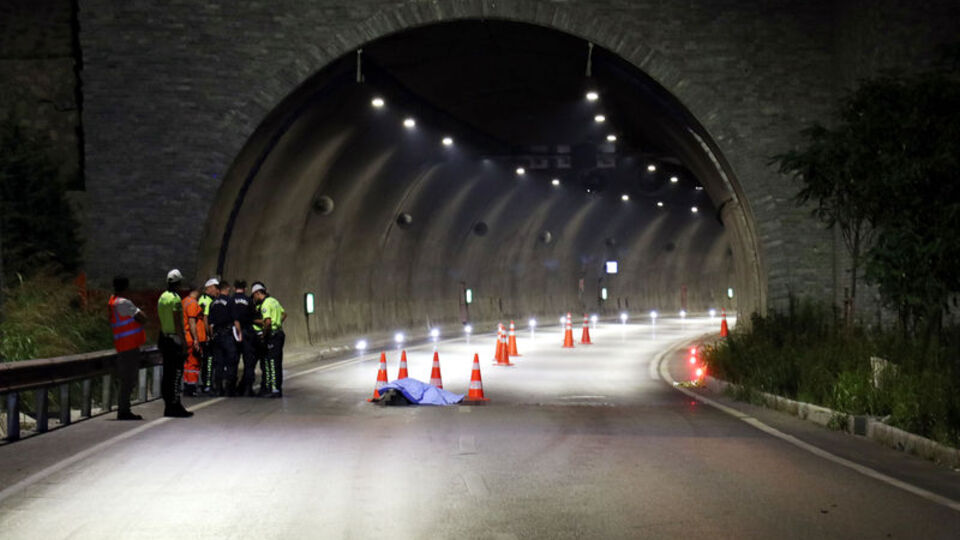 İzmir'de motosiklet kazası: 1 ölü