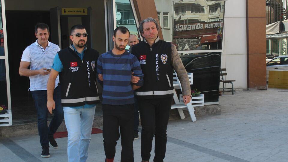 81 yerinden bıçaklanarak öldürülmüş!