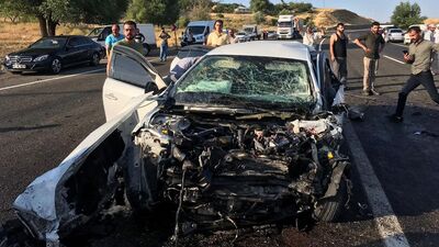 Bingöl'de korkunç kaza: Ölü ve yaralılar var