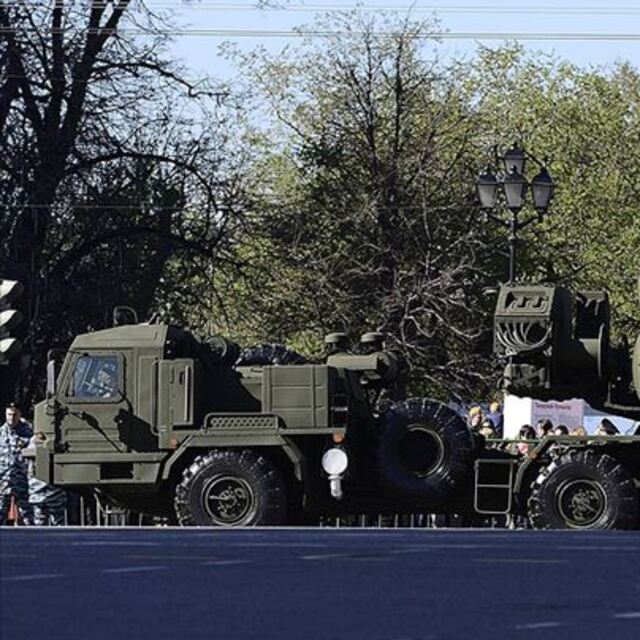 Rusya: S-400'lerin ortak üretimi için görüşmeler sürüyor
