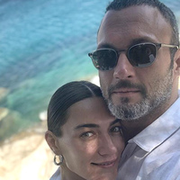 Hande Subaşı'dan aşk pozu