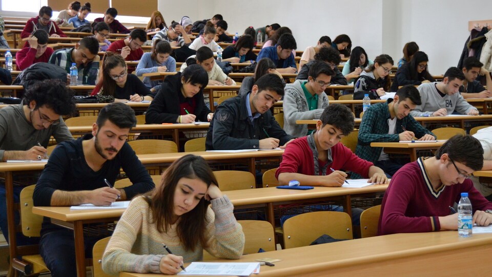 Uluslararası İlişkiler Bölümü taban puanı 2019!