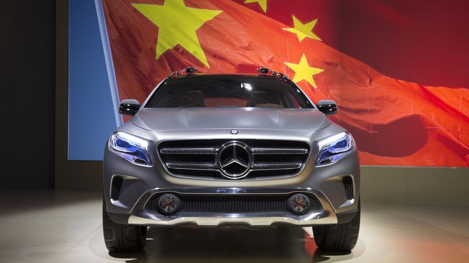 Mercedes'i adım adım ele geçiriyorlar