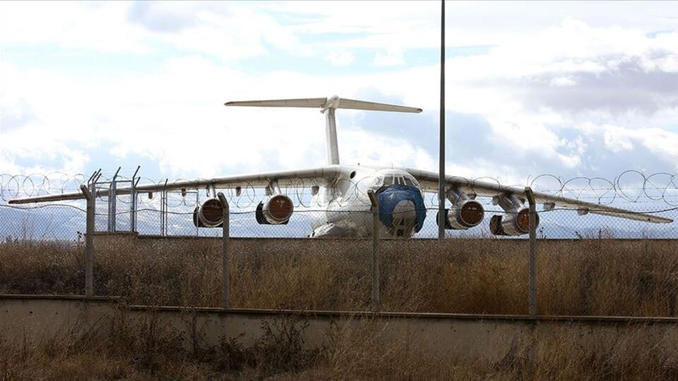 Havaalanlarında bekleyen uçaklar için düzenleme