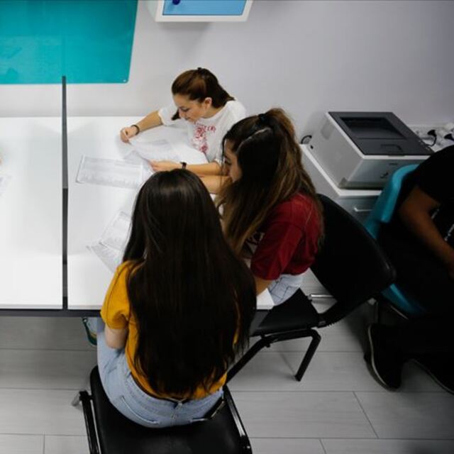 Üniversite adayları en çok 'hukuk' ve 'tıp' alanlarını araştırdı