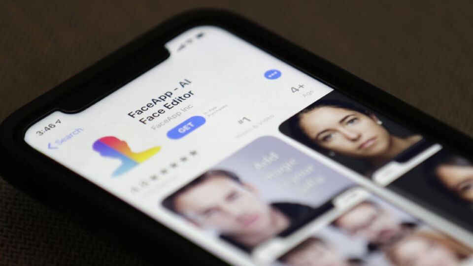 "FaceApp"la dolandırdı! "Onlar da inanmasaydı"
