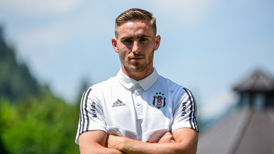 "Harika bir kulübe geldim"