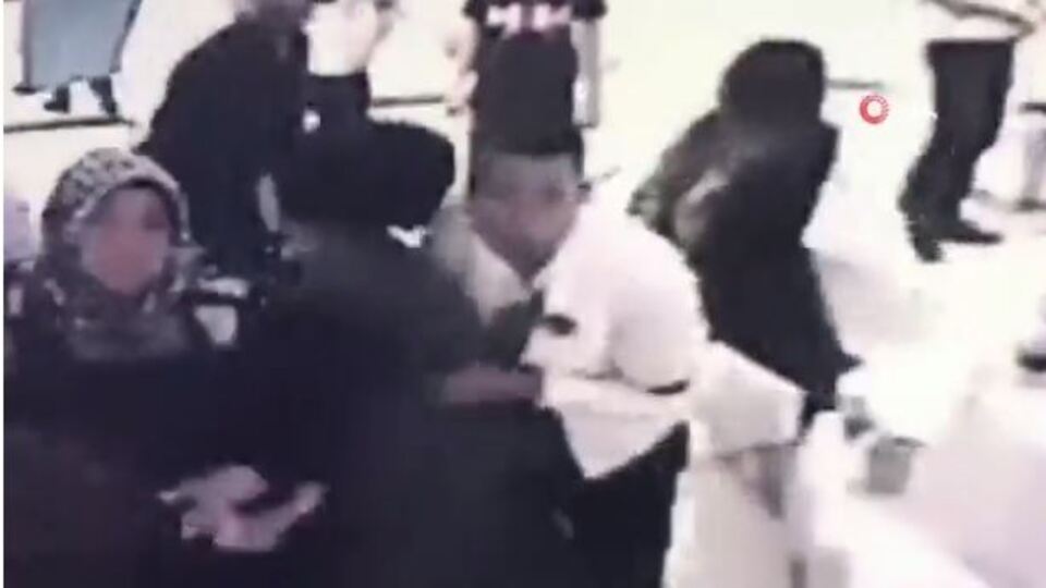 Çocuk damadın vurulma anı kamerada!