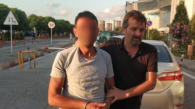 Pankartı taşıdı uyuşturucuyla yakalandı