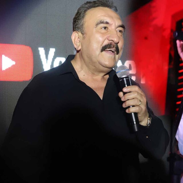 Lansmanda Ümit Besen sürprizi