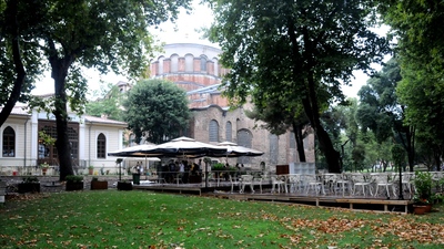 Topkapı Sarayı'nda 'Karakol' tartışması