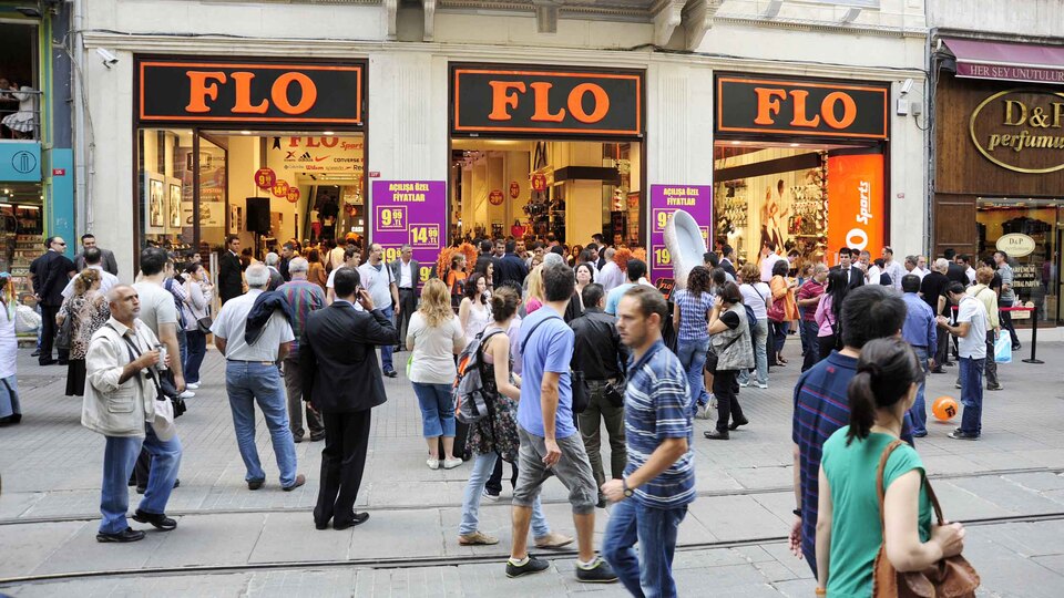 FLO'dan 2.1 milyar TL ciro