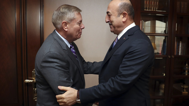 ABD'li senatörden Çavuşoğlu'na telefon