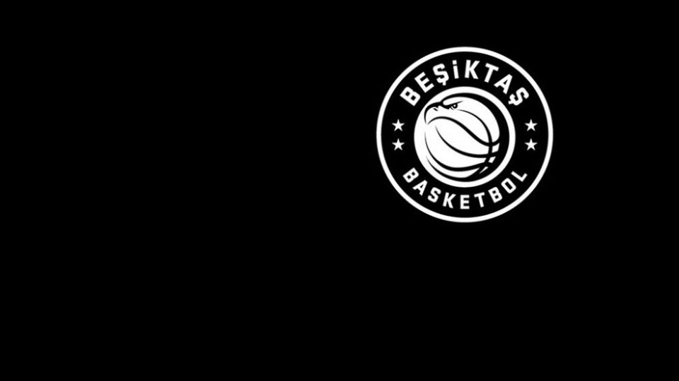 Beşiktaş Sompo Japan'da 3 imza