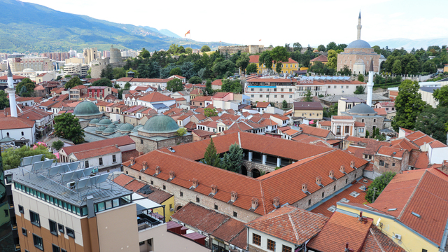 Farklı mimari stillerin kesiştiği Balkan şehri