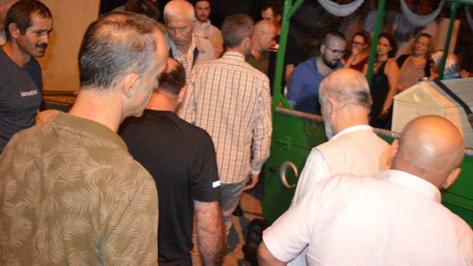 Bahçelievler'de bıçaklı kavga: 1 ölü, 1 yaralı