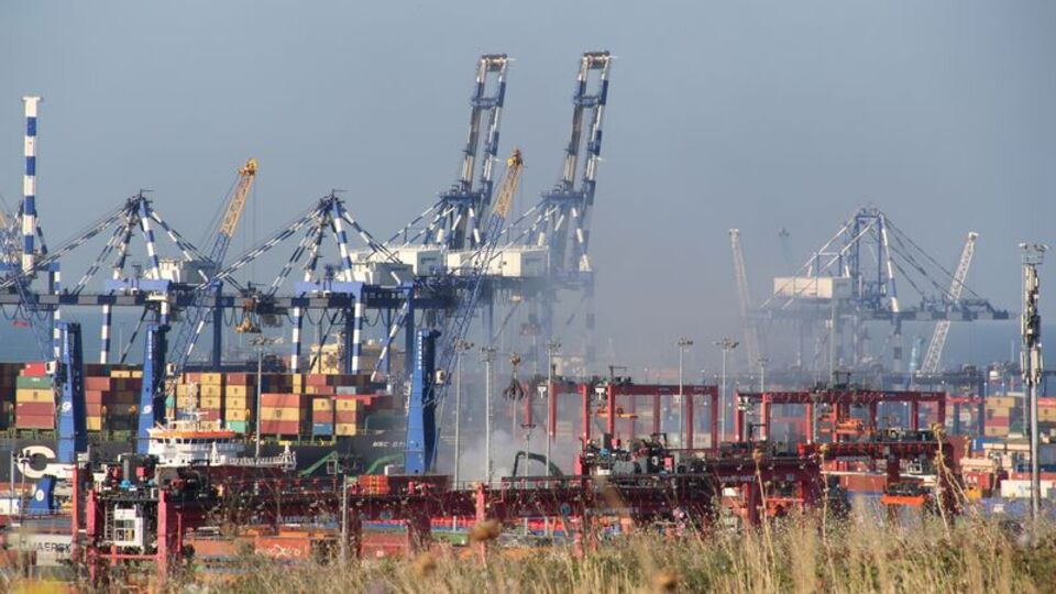 Ambarlı Limanında gemi yangını!