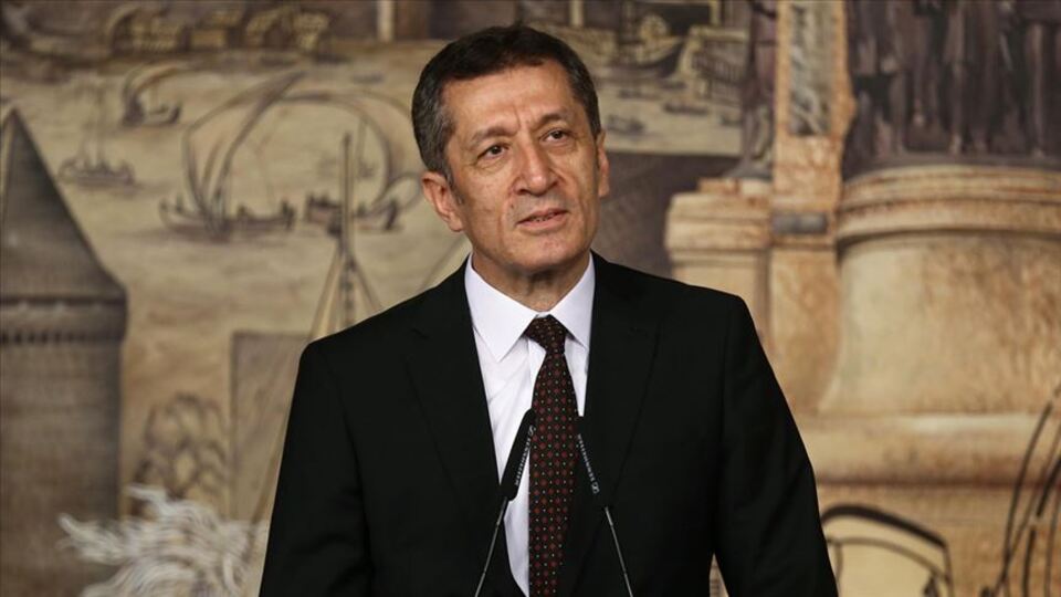 Bakan Selçuk'tan velilere hatırlatma!