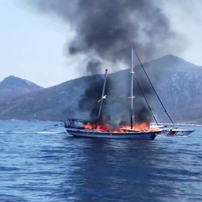 Tekne yangınında faciadan dönüldü!