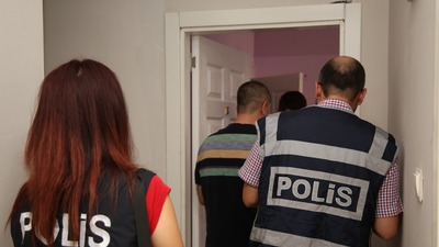 11 bin günübirlik eve baskın! 271 bin kişiye sorgu