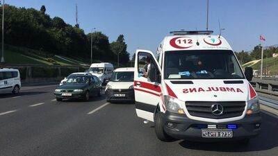 D-100'de kaza! Trafik felç oldu