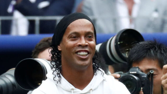 Ronaldinho'ya büyük darbe!