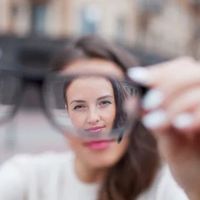 Astigmat nedir, nasıl tedavi edilir?