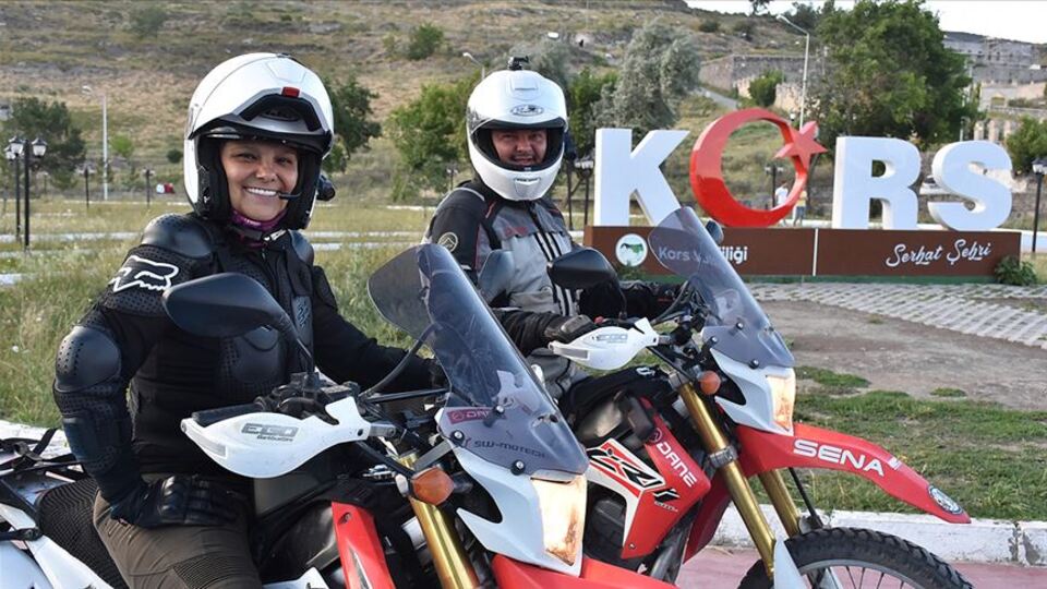 Dünyayı keşfetme hayaliyle işinden istifa etmişti!