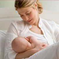 Emzirmeye geç başlama ölüm riskini artırıyor!