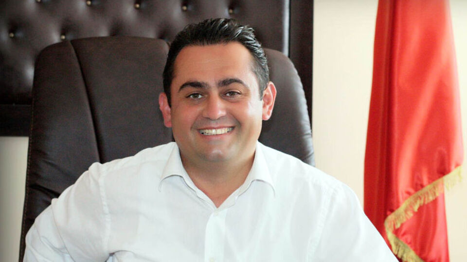 CHP'li başkandan tepki çeken atama