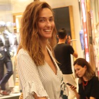 Yakın dostlar alışverişte