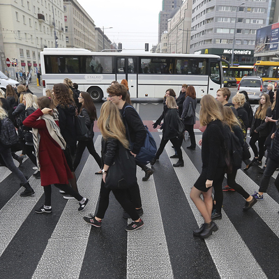 Polonya'dan beyin göçünü durdurmak için gelir vergisi hamlesi