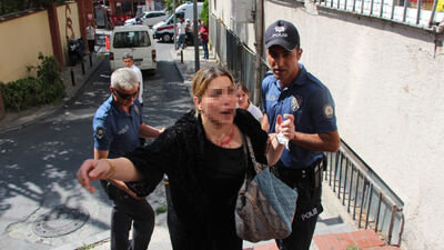 Kocası bayıldı, o gazetecilere saldırdı