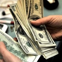 Fed faiz indirdi, dolar hareketlendi