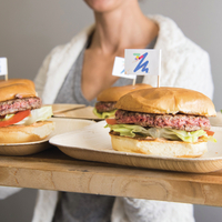 Fast-food'da etsiz hamburger dönemi
