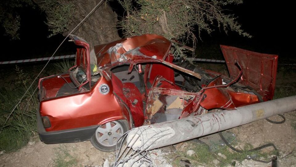 Muğla'da feci kaza: 2 ölü, 2 yaralı