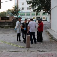 Ayrılmak istedi diye kurşun yağdırdı!