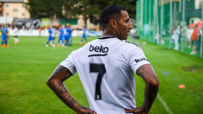 Q7 ve Orhan Ak için flaş sözler!