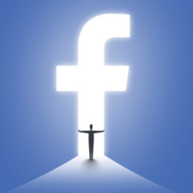 Snowden: Facebook sizi gizlice gözetliyor!