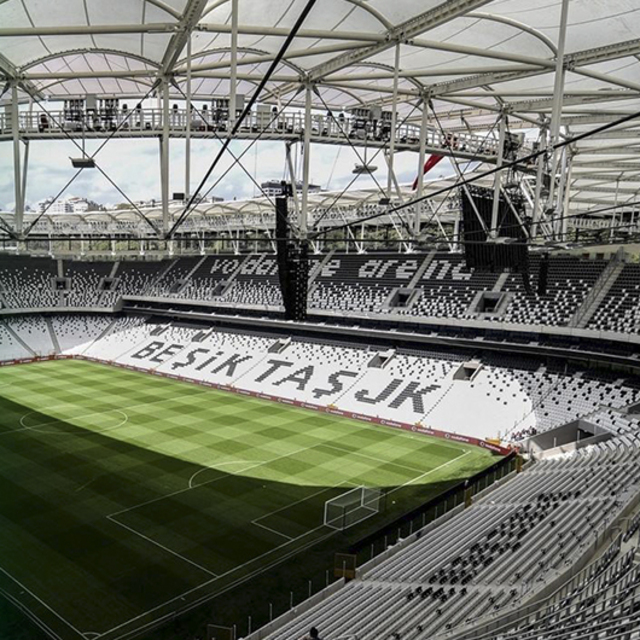 UEFA'dan Süper Kupa maçı için tarihi karar