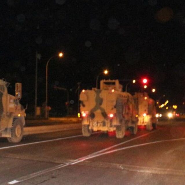 Sınıra askeri sevkiyat