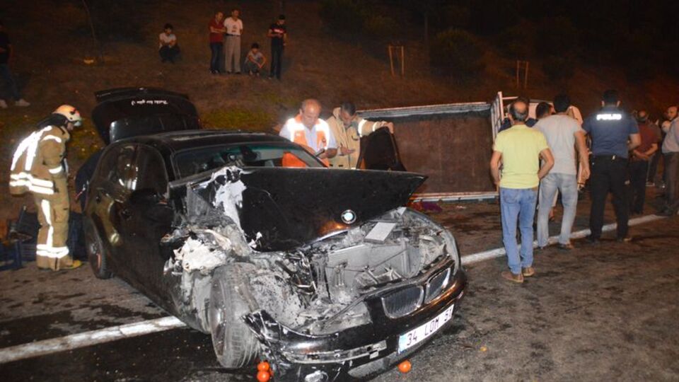 TEM otoyolunda kaza! 2 kişi yaralandı