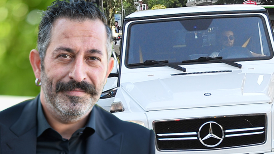 Cem Yılmaz arabasını satıyor