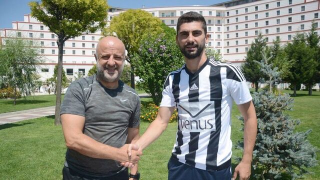 Manisa FK Oğuz'la anlaştı